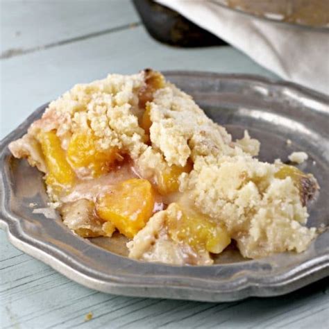 Old Fashioned Peaches and Cream Pie • Loaves and。